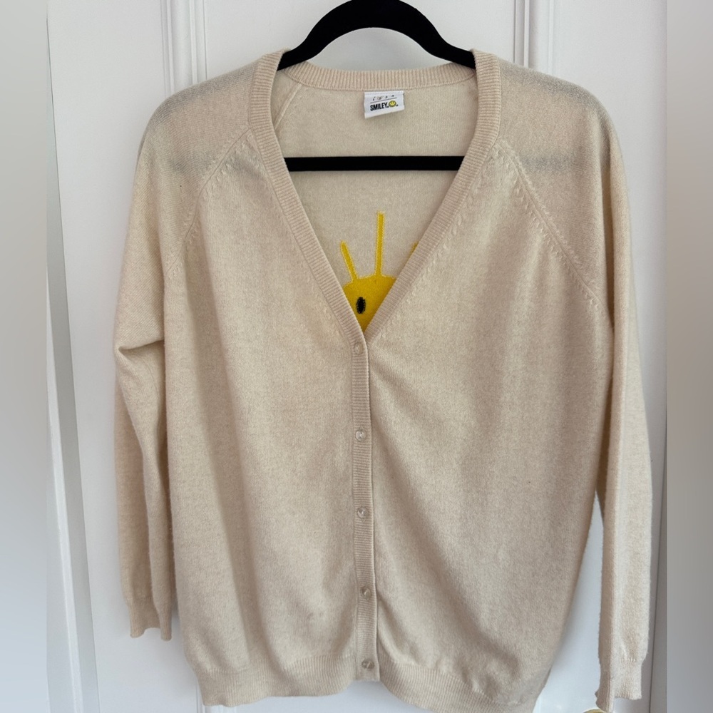 JUMPER 1234- Pearl Smiley Sunshine Cardigan - Size 2 - Picture 6 of 6